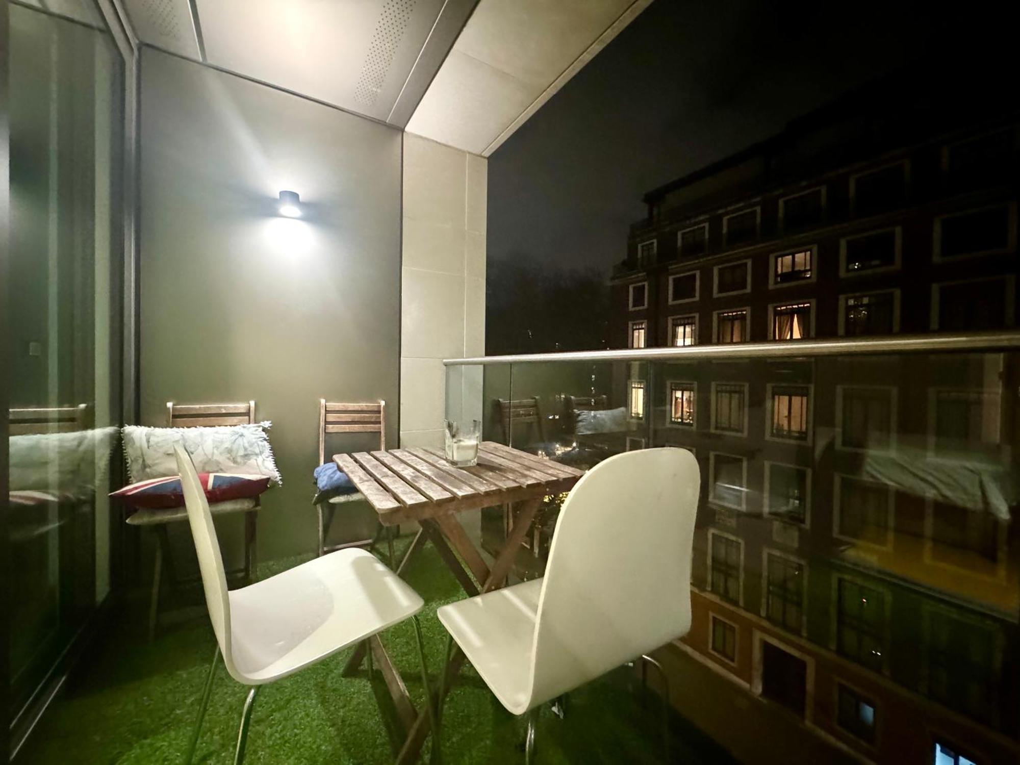 3 Bedroom With 3 Bathrooms Apartment Close To Big Ben By Wild London