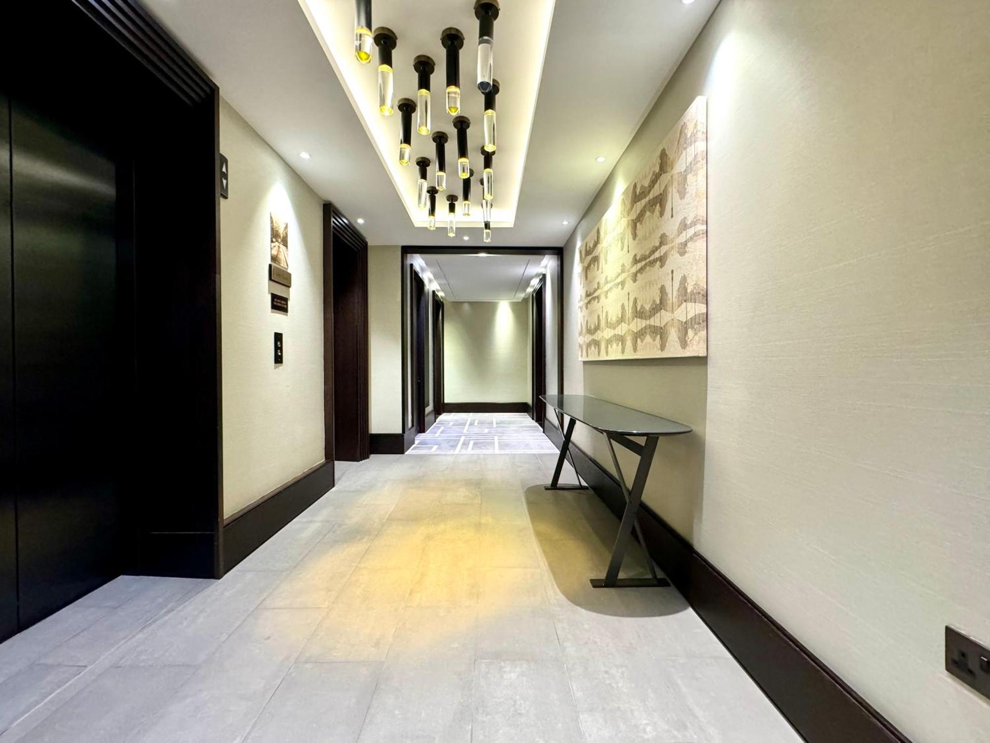 3 Bedroom With 3 Bathrooms Apartment Close To Big Ben By Wild Apartment *